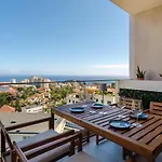 Guestready - Elegant Madeira Retreat