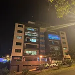 Leonor Seaview Apartment