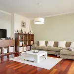 Ivis Home By Holiday Rental Madeira