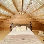 Mountain Eco Shelter 5