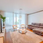 Suite Bk - 3 Pools - Gym - Ac - Huge Balcony