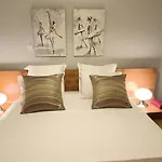 Suite Palms