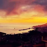 Villa Madeira Mit Blick Auf Den Hafen