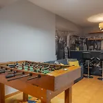 3B Villa Heated Pool Barbecue Games Room