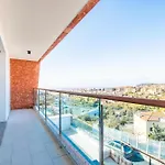 Suburban Views By Madeira Sun Travel
