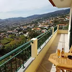 Apartment With Beautiful Ocean And City View
