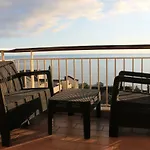 Casa Del Mar