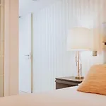 Unique Baia Apartment