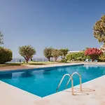 Unique Baia Apartment