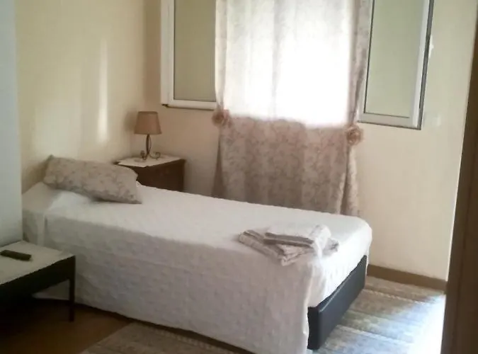 Comfortable Studio In Central Funchal - 20 M² - Terrace