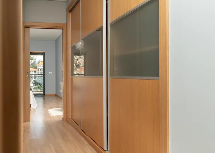 Luxurious Apartment Funchal - Casa Valentina - Rent2U, Lda