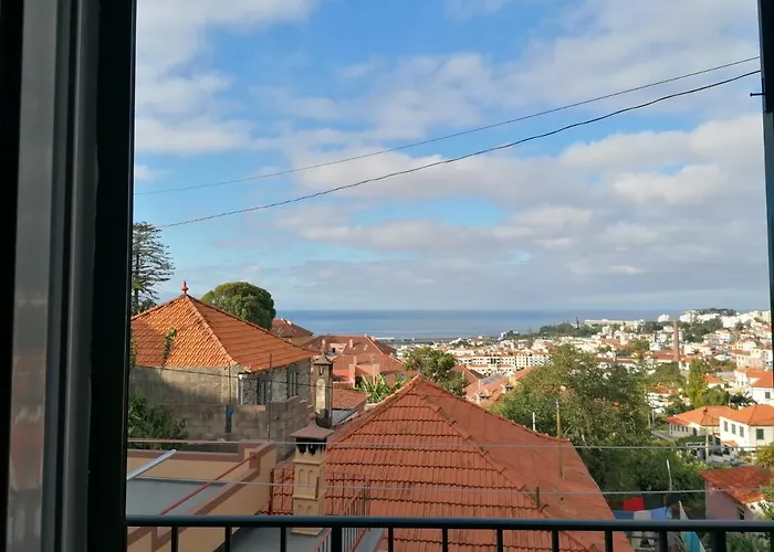 Vila Relax Vacation Rental, Funchal