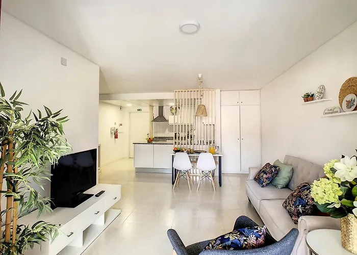 Fantastic Apartment Marina Club