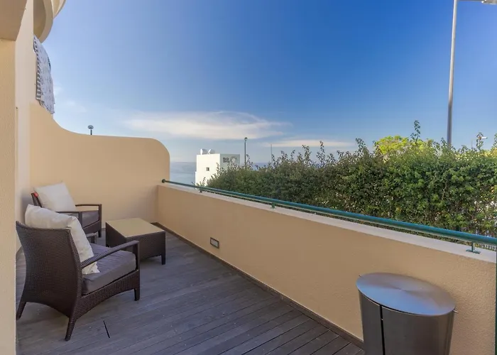 Pakisa Apartment