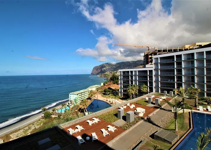 Madeira Palace Apartments