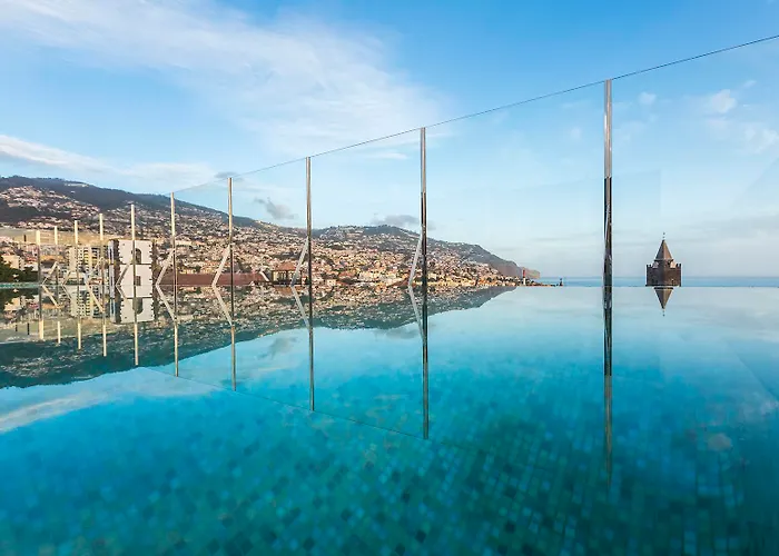 Castanheiro Boutique Hotel