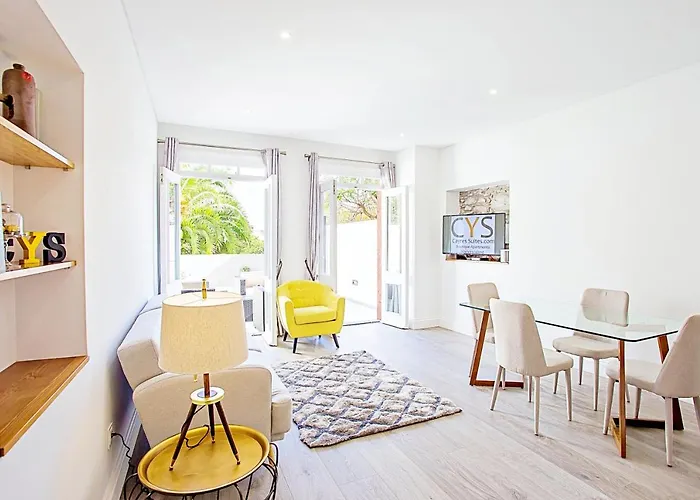 Cayres Suites Surdo