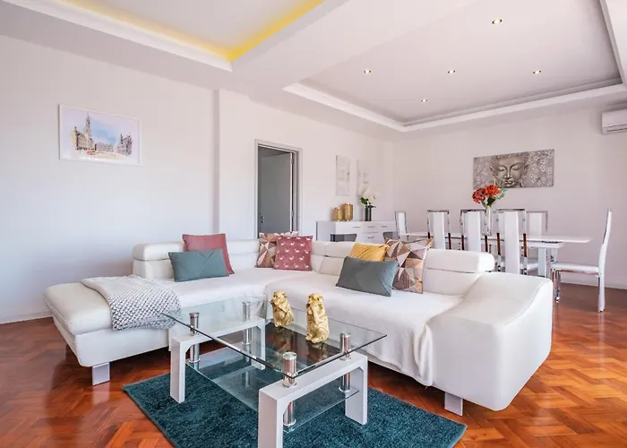 Apartamento Jasmineiro - By Wehost
