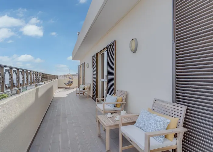 Portola Penthouse