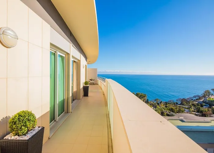 Rodamar Penthouse