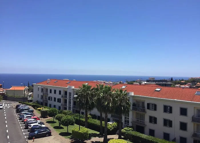 Excelente T3 Duplex Funchal