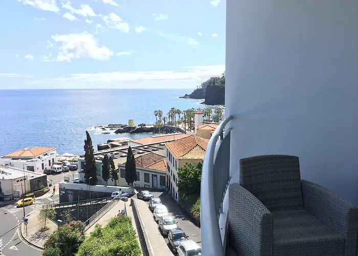 The Seaside Apartment