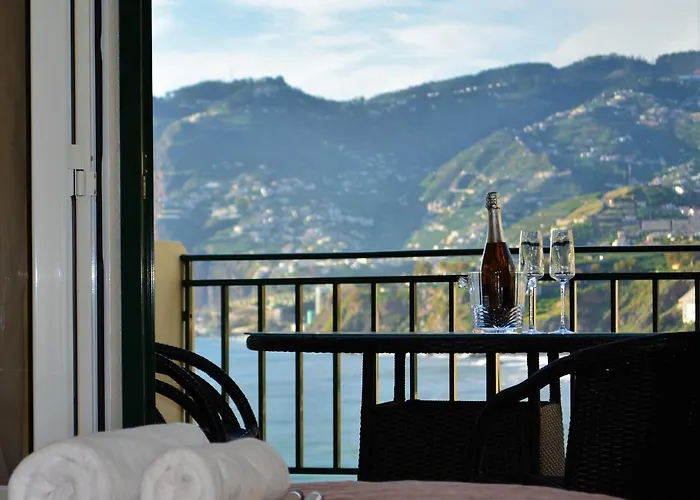 Golden View By Madeira Sun Travel
