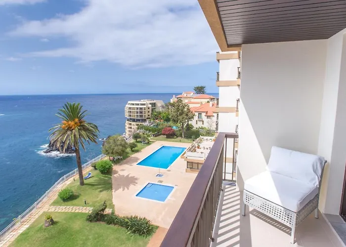 Unique Baia Apartment