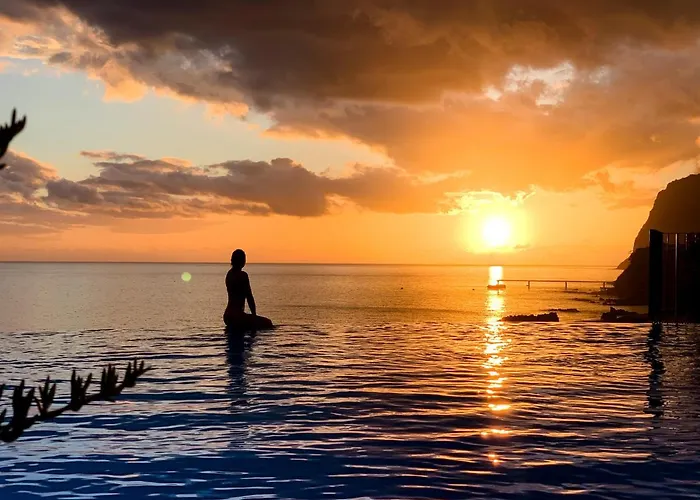 Formosa Infinity Pool Apartment