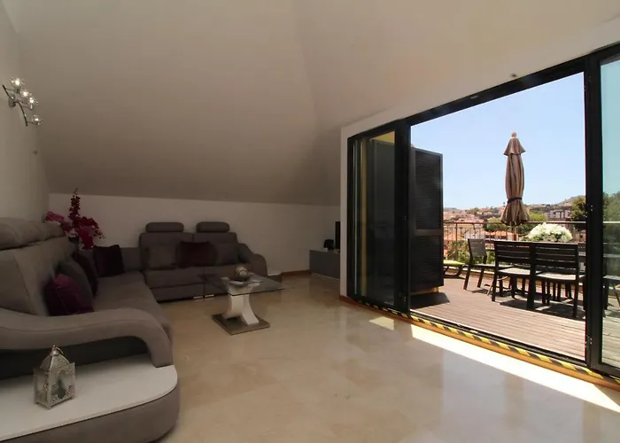 Aleixo\'S Terrace Penthouse