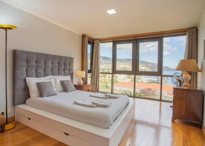 Flh Funchal Amazing Sea View Apartment With Pool