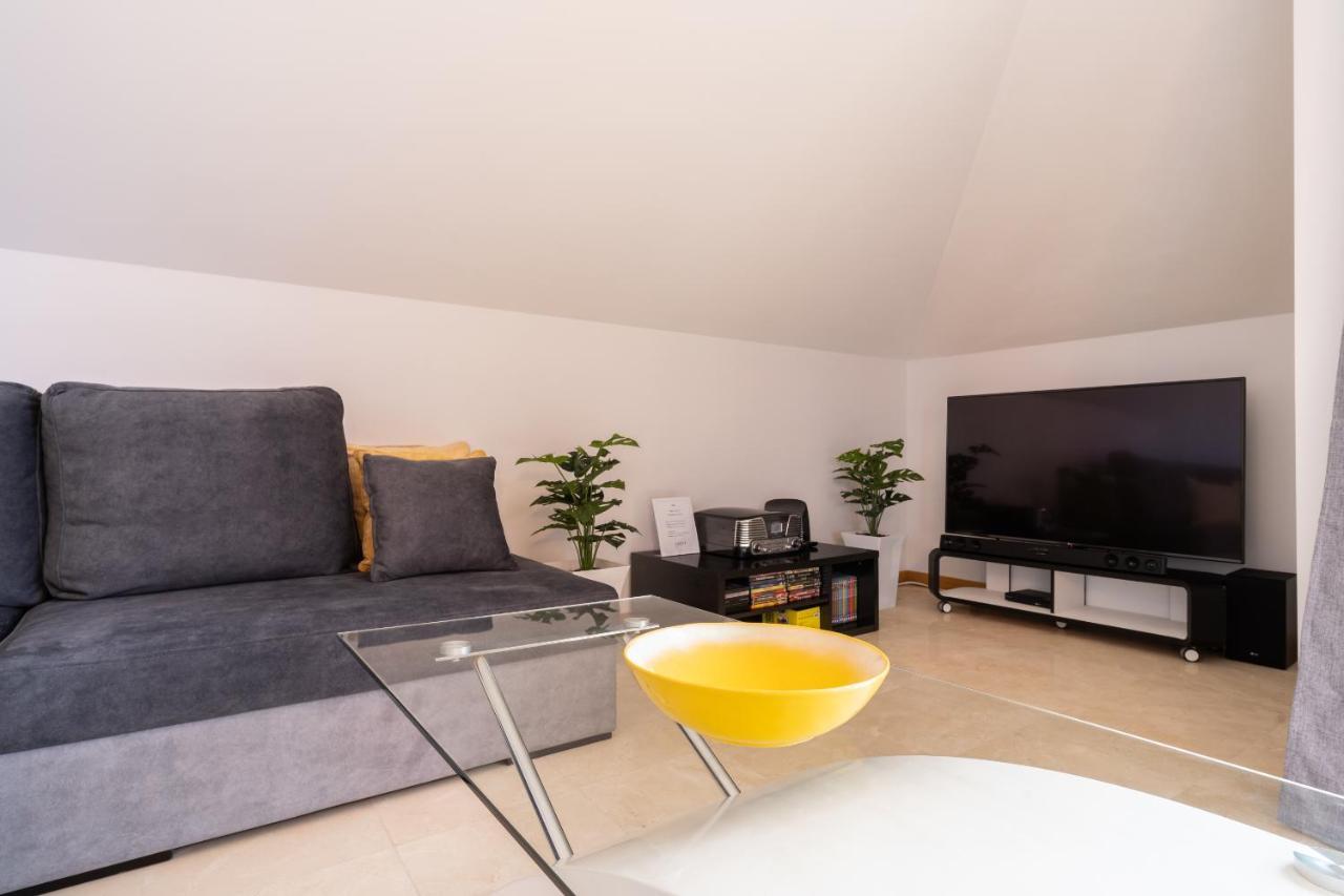 Santa Luzia View Apartment