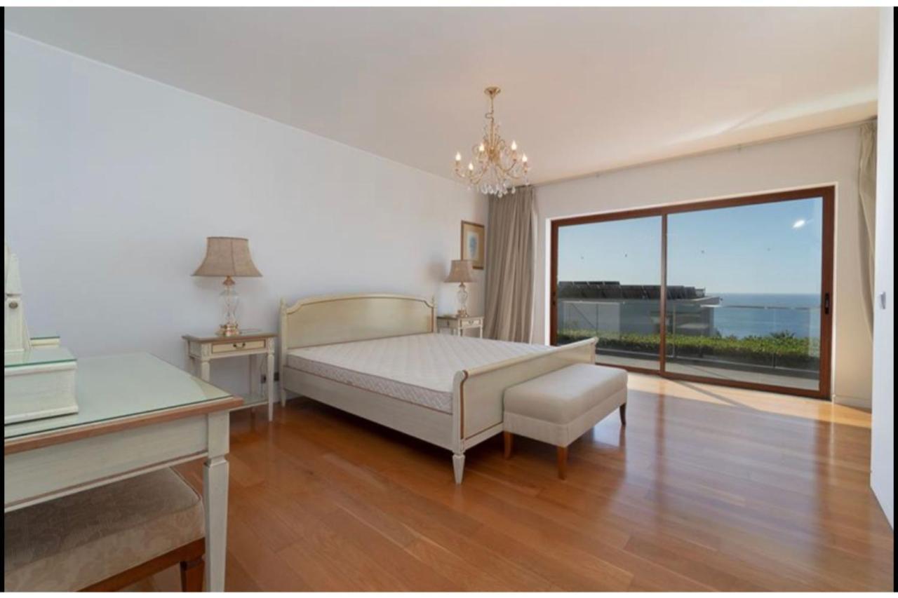 Victoria With Private Heated Pool Funchal (Madeira)