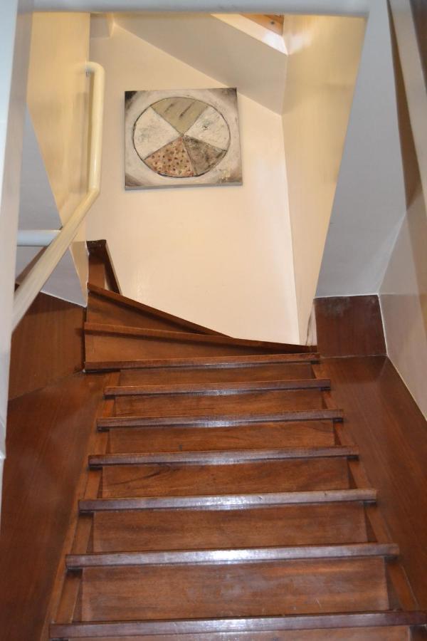 In 3s Apartment *