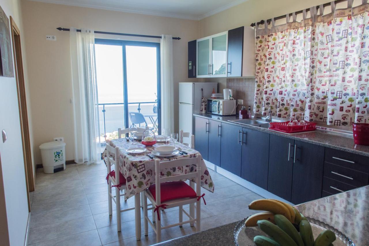 “venik House” Sea_mountains_relaxing_barbecue Funchal (Madeira)