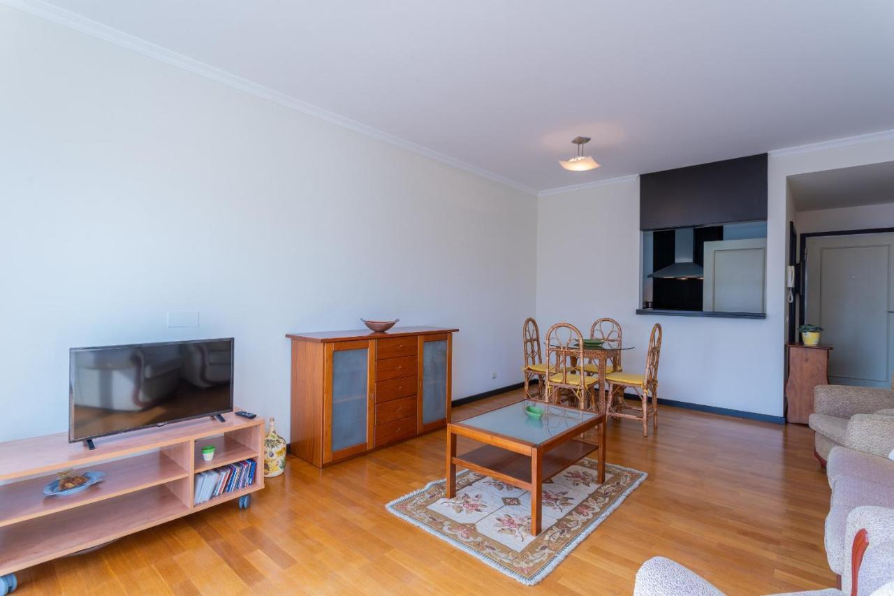 Flh Balcony With Sea View Apartment *