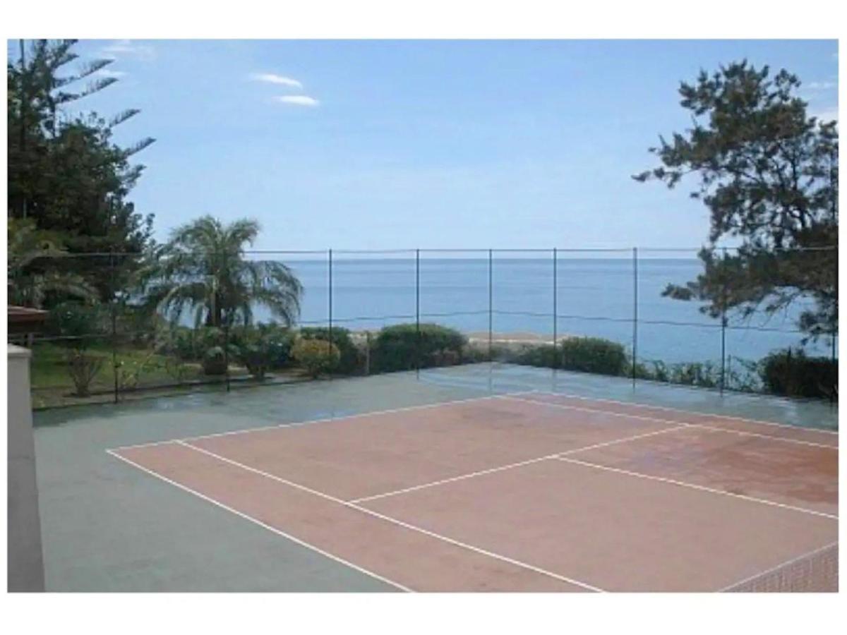 Apartment Ocean Top Location