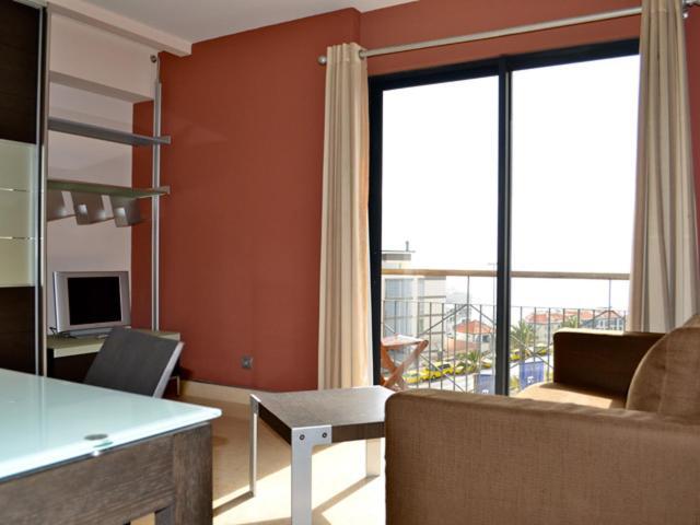 Torres Forum Apartamento Funchal (Madeira)