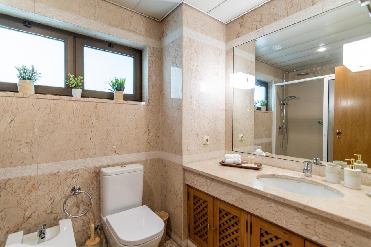 106 - Two Bedroom * Funchal (Madeira)