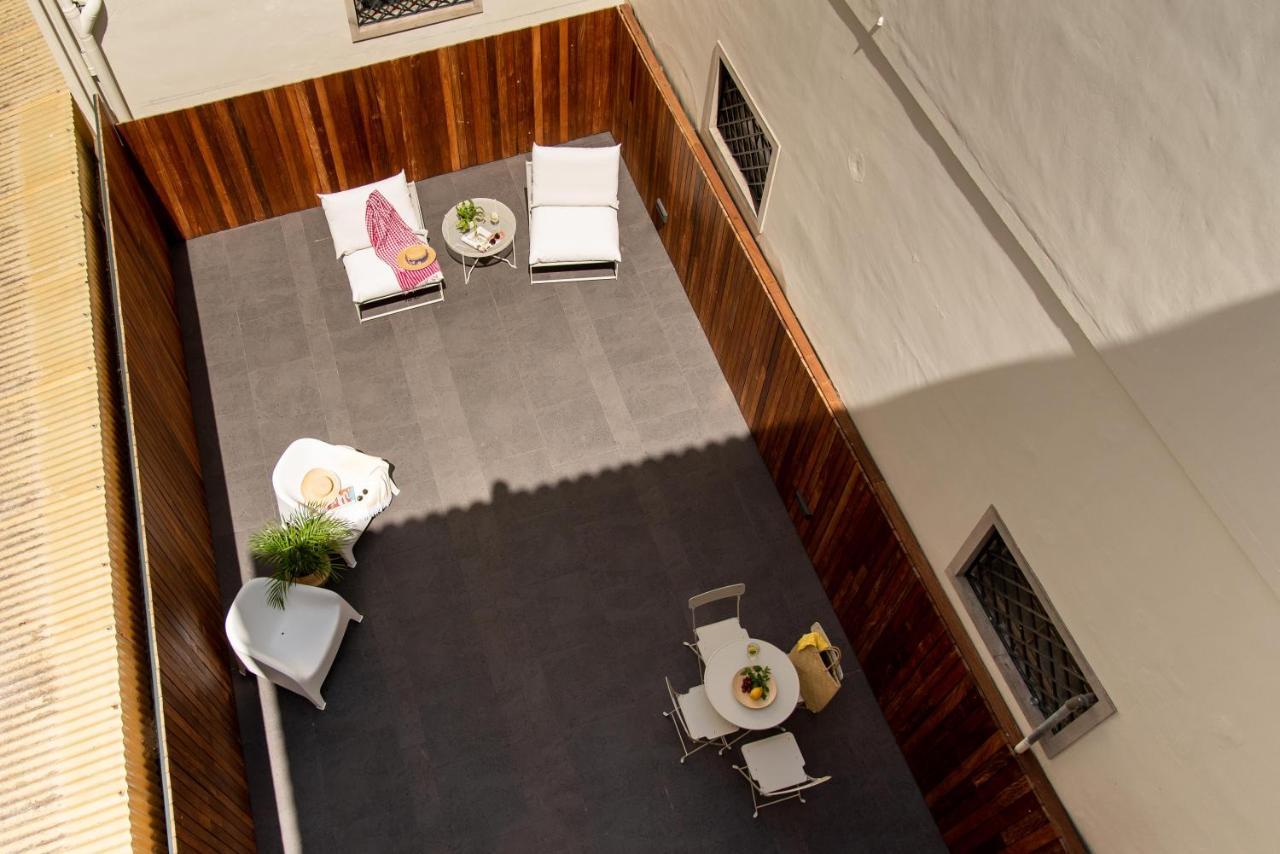 Ferreiros By Heart Of Funchal (Madeira)