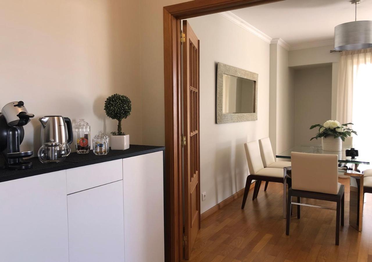 Dona I House - In With Free Parking Apartment *