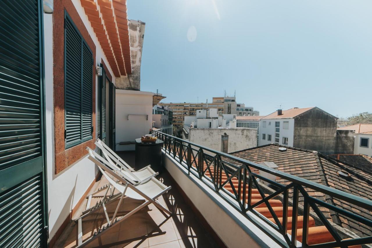 Apartment Mansarda Dos Aranhas By Madeira