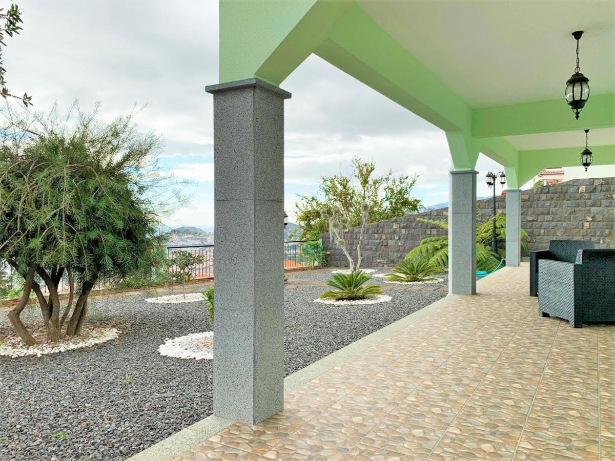 Holiday home With Panoramic Harbor View