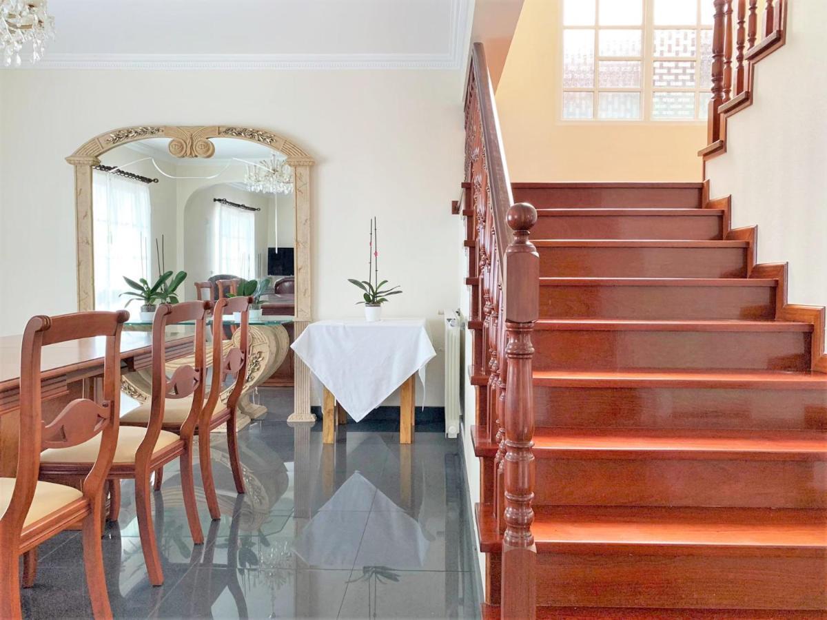 With Panoramic Harbor View Holiday home *