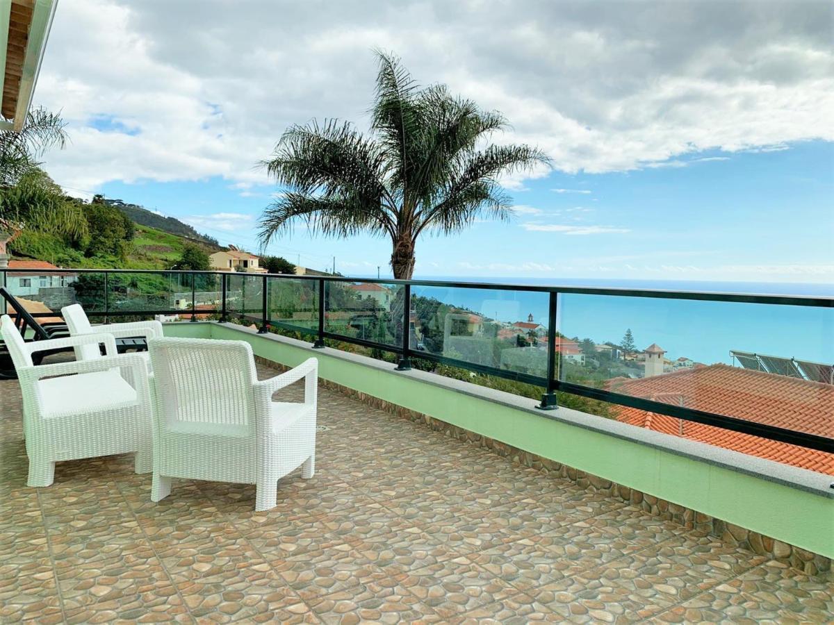With Panoramic Harbor View Funchal (Madeira)
