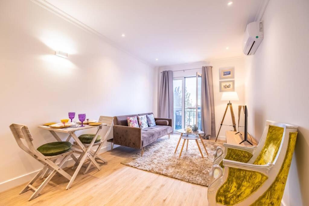 Apartment Center Ii