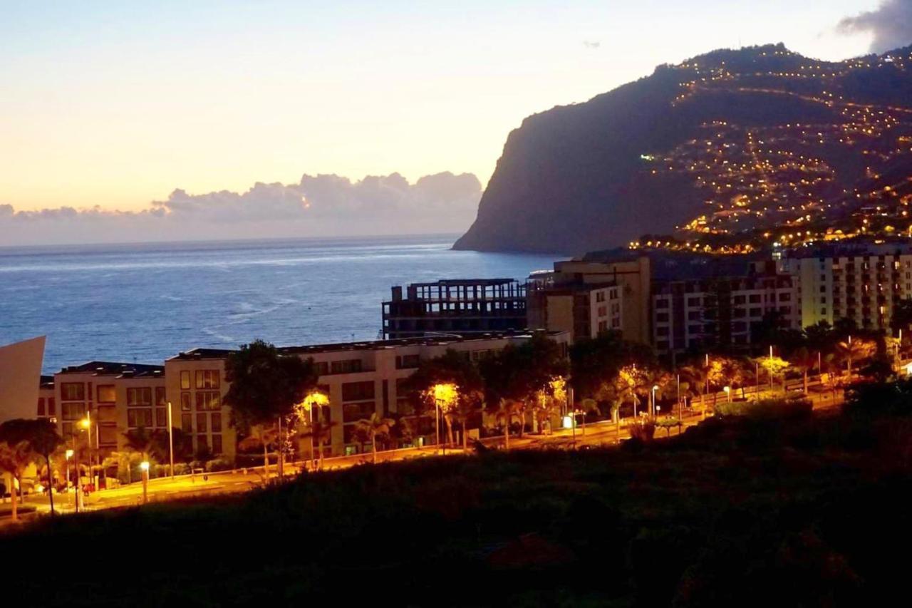 Modern In Near Centre 80m² Funchal (Madeira)