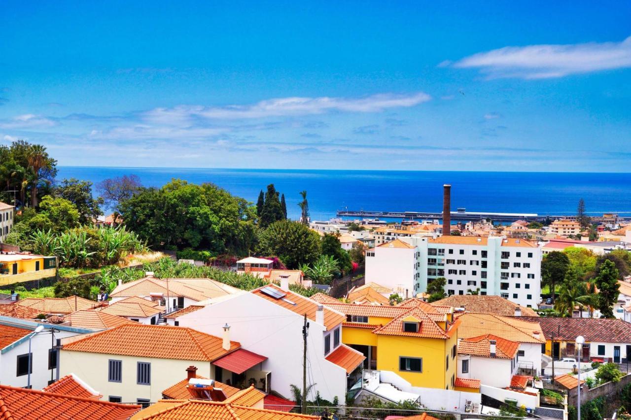 Apartamento Charming In With Sea And Mountain View 70 M²