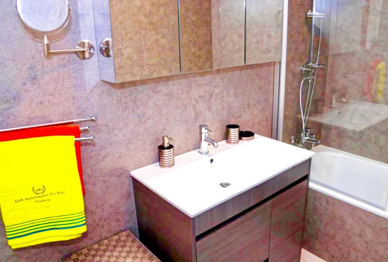 Charming In With Sea And Mountain View 70 M² Apartamento Funchal (Madeira)