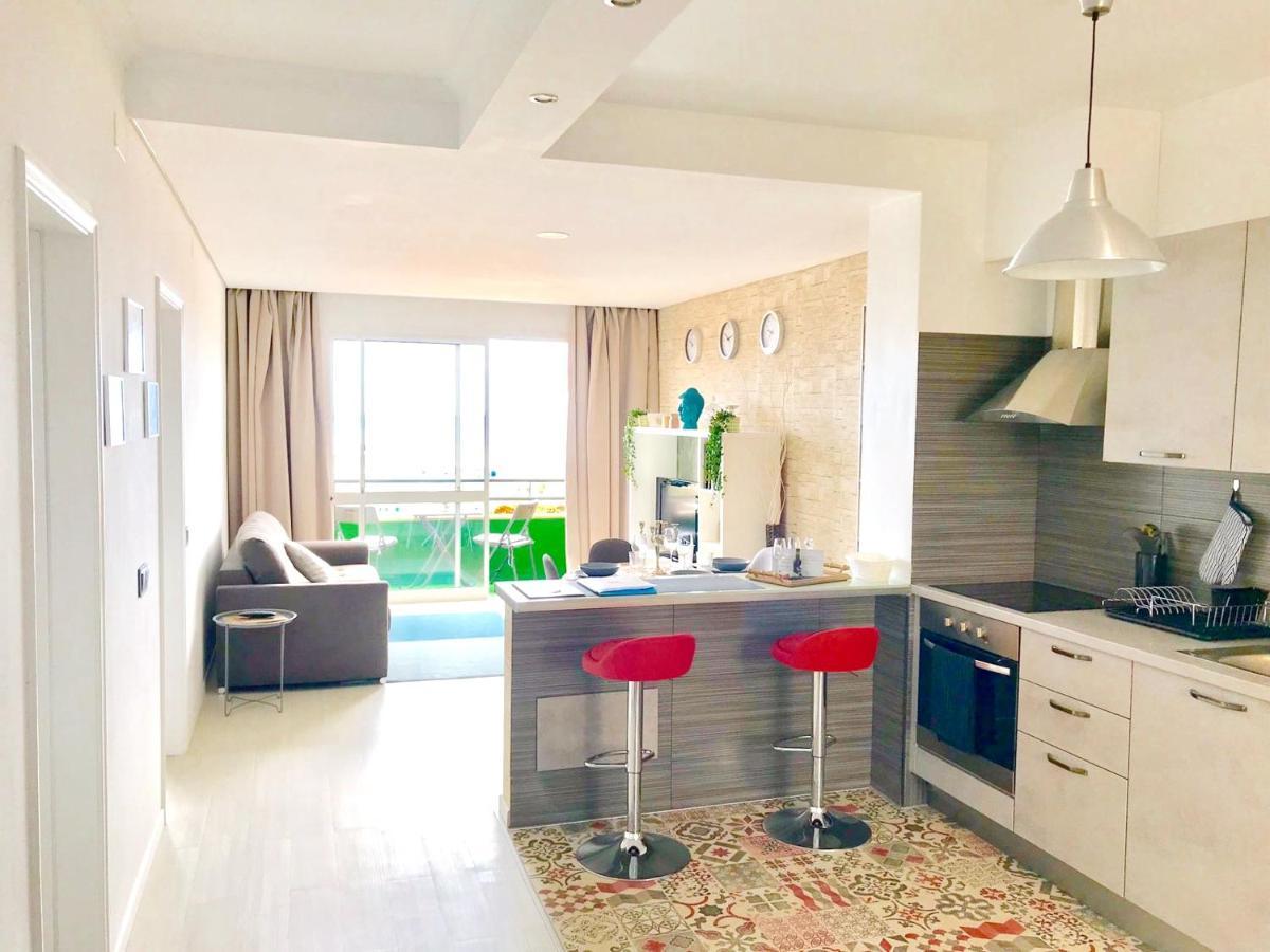 Charming In With Sea And Mountain View 70 M² Apartamento *